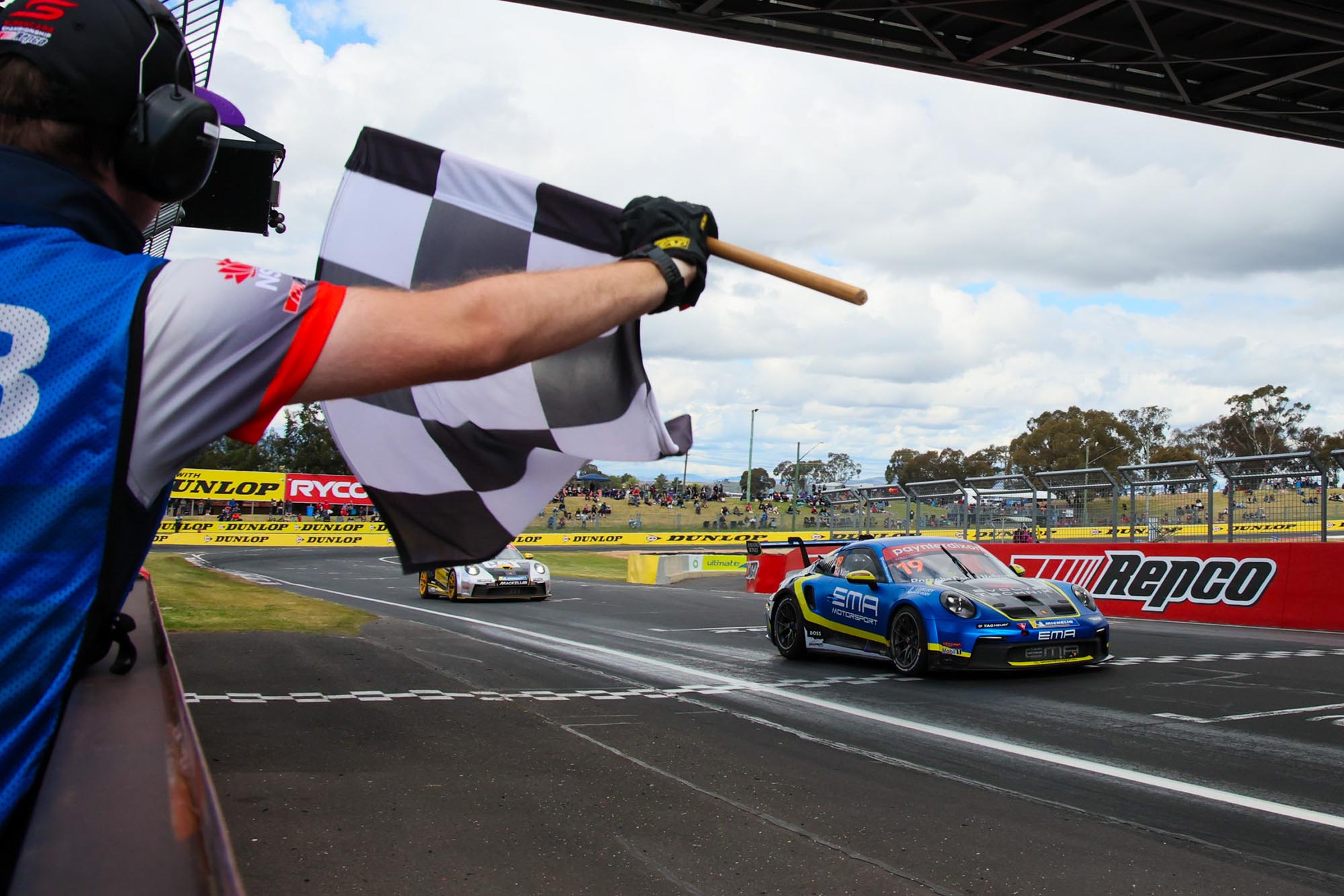 Harry the King of Friday at Bathurst with debut Aussie win Porsche